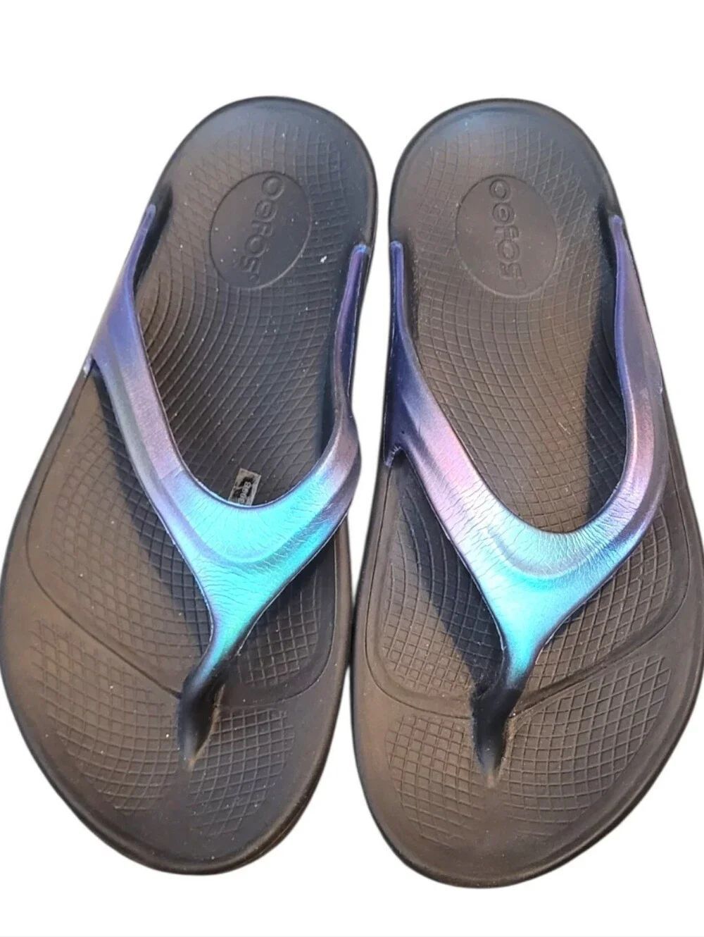 OOFOS Iridescent Blue-Purple Women's Flip-Flops Size 7